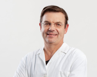 Sandi Poteko, Dr. Med.